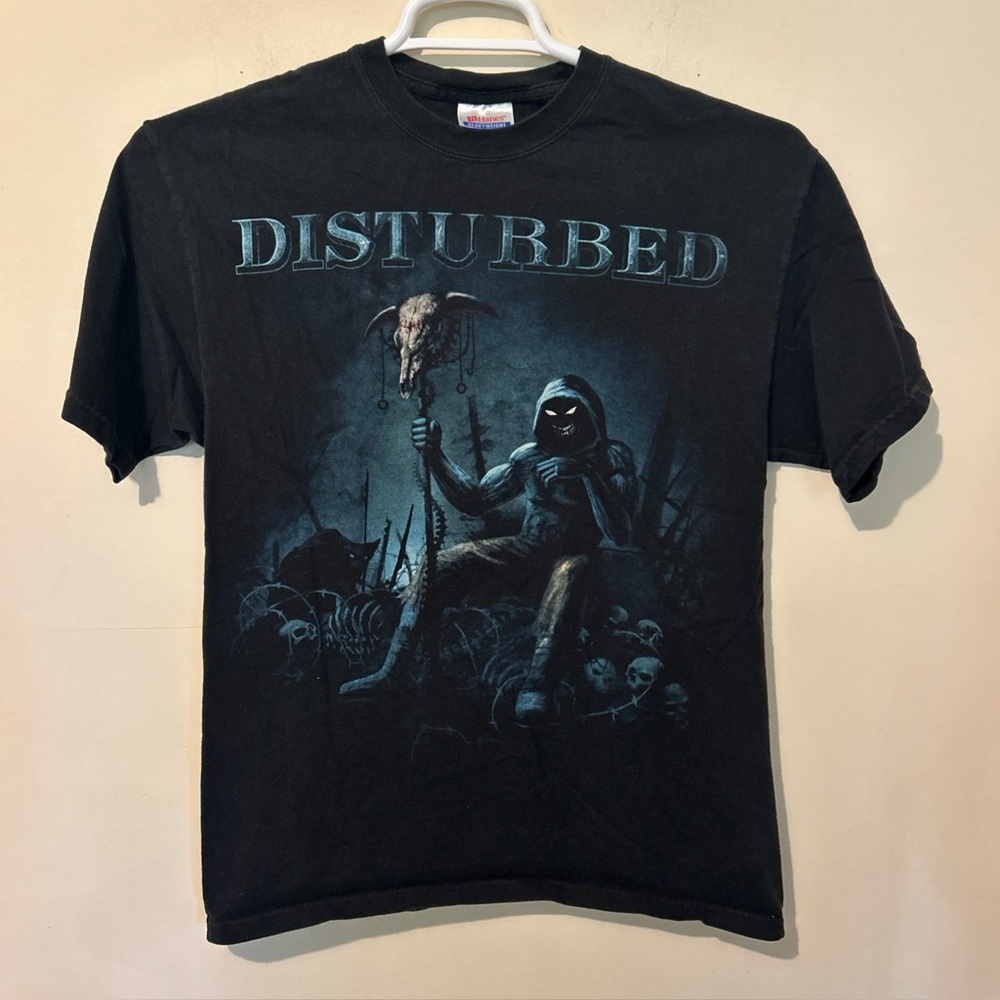 Disturbed Band T Shirt Men’s Medium Black Concert Tour Retro Y2K Metal Music